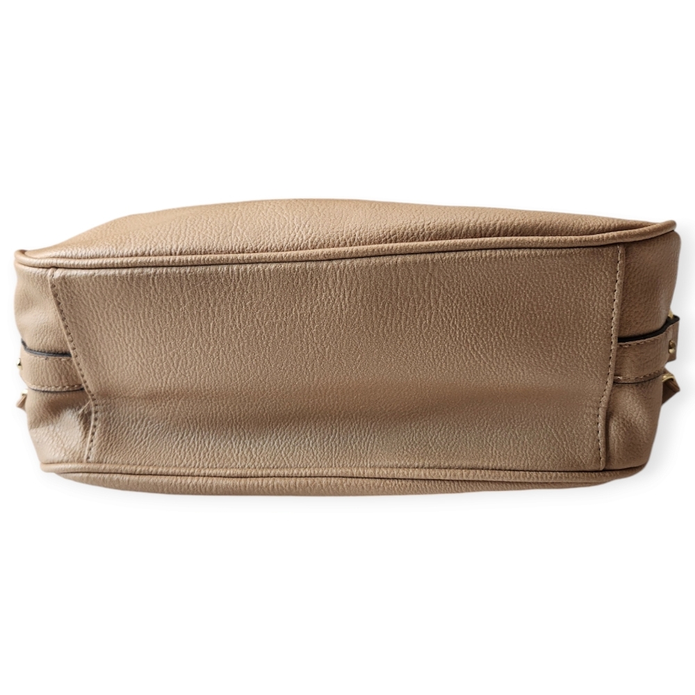 Nicole Miller Tan Shoulder Bag - Picture 6 of 11